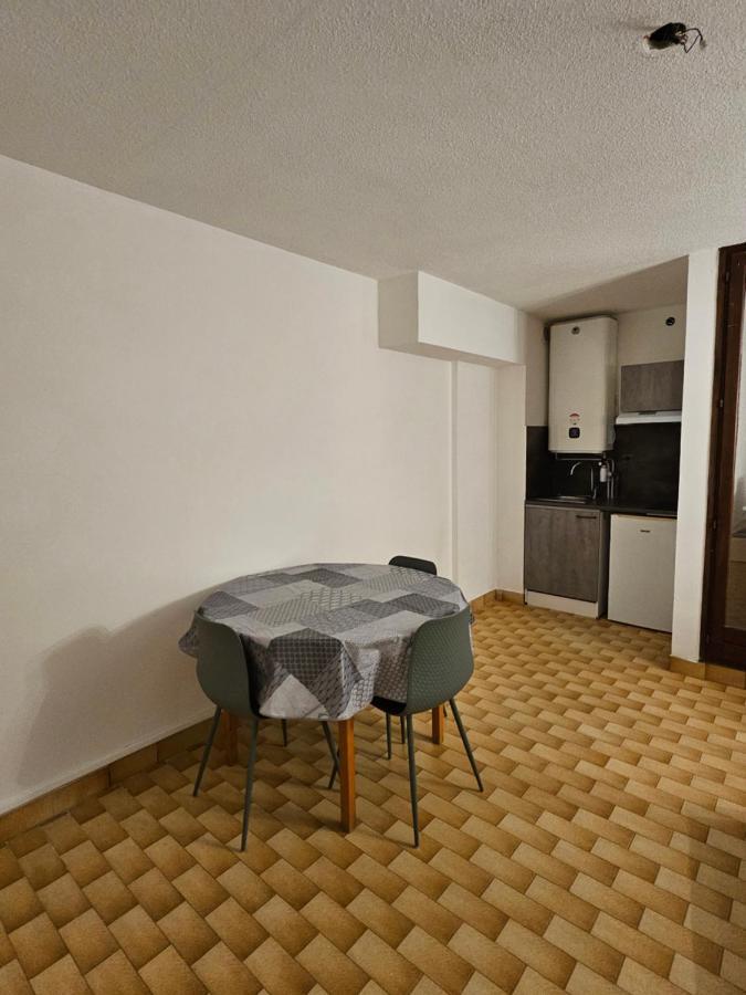 Studio Cabine Clim Wifi Parking Draps - 1 Etoile - Self Check-In Possible La Grande-Motte Eksteriør bilde