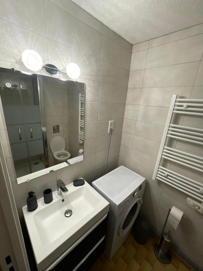Studio Cabine Clim Wifi Parking Draps - 1 Etoile - Self Check-In Possible La Grande-Motte Eksteriør bilde